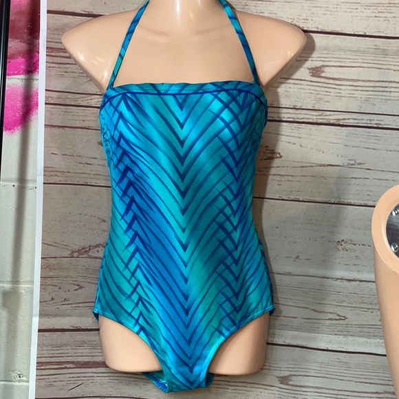 Baltex one pieces swimsuit size 12 - Picture 1 of 5